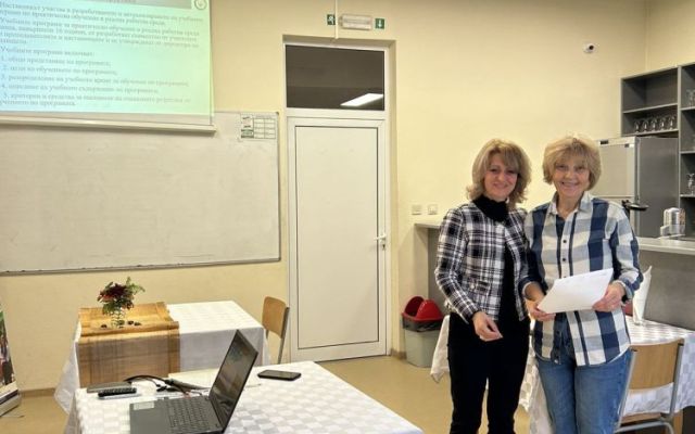 Менторско обучение за наставници по проект за модернизация на професионалното образование