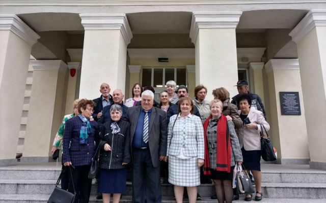 Отново в ПГХТ „Акад. Н. Неделчев“ след 50 години.