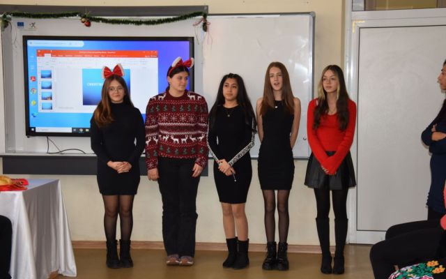 „Магията на Коледните празници, традиции и обичаи у нас и по света“ [19.12.2023]