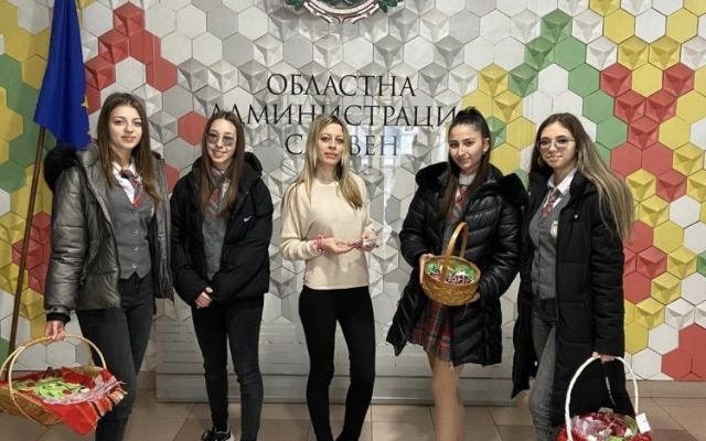 Пролетно настроение и „Игри на родолюбците“ на 1-ви март в ПГХТ “Акад. Неделчо Неделчев“ [02.03.2024]