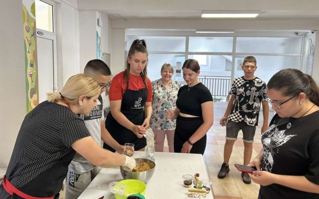 Дни на отворените врати в професионална гимназия по хотелиерство и туризъм „Академик Неделчо Неделчев“ [25.06.2024]