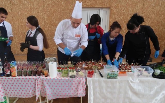 Клуб „Анимационен хоризонт“ с нова изява в ОУ “Христо Ботев“ [14.05.2025]