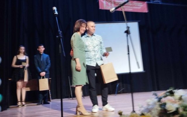 Поздравления на нашите завършващи дванадесетокласници! [24.05.2025]