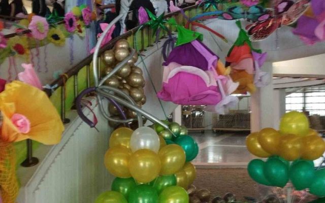 От белия лист до киното: Благой Иванов вдъхнови ученици от ПГХТ да следват въображението си [13.05.2026]