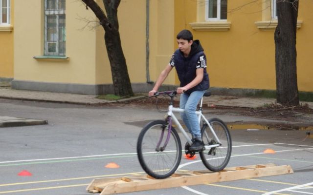 Училищен кръг от НС 2026 г. по Безопасност на движението по пътищата в ПГХТ