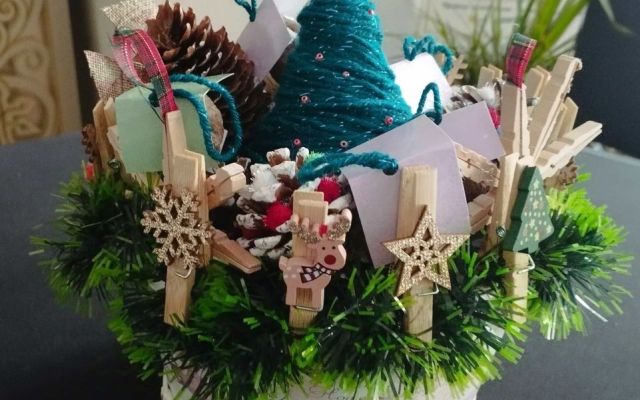 На 06.12.2024 г., Никулден, в Професионална гимназия по хотелиерство и туризъм „Академик Неделчо Неделчев“-Сливен грейнаха коледните светлини!