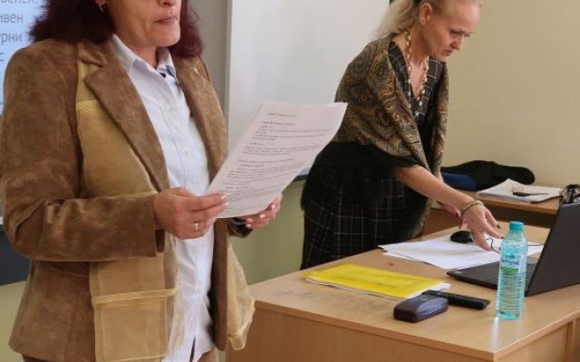"На чаша руски чай с Пушкин" - интердисциплинарен урок - БЕЛ + РЕ + УП: Кетъринг с IX "в" клас