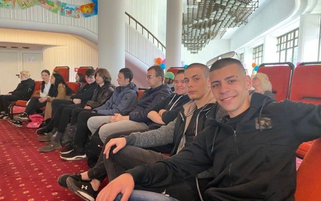 Една вълнуваща среща по време на XXV национален фестивал на детската книга в Сливен