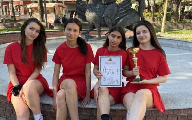 Отновo достойно представяне на нашите ученици!