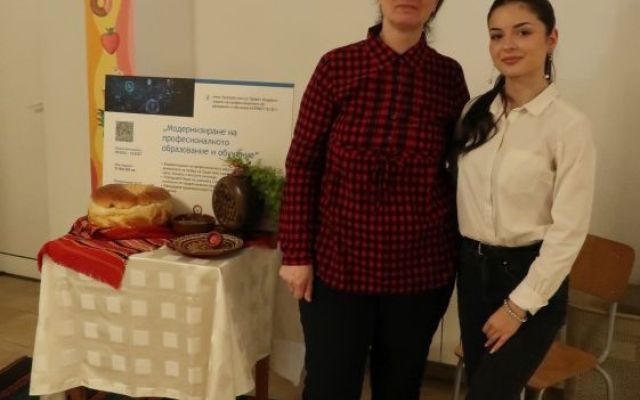 Празник на виното в ПГХТ „Академик Неделчо Неделчев“